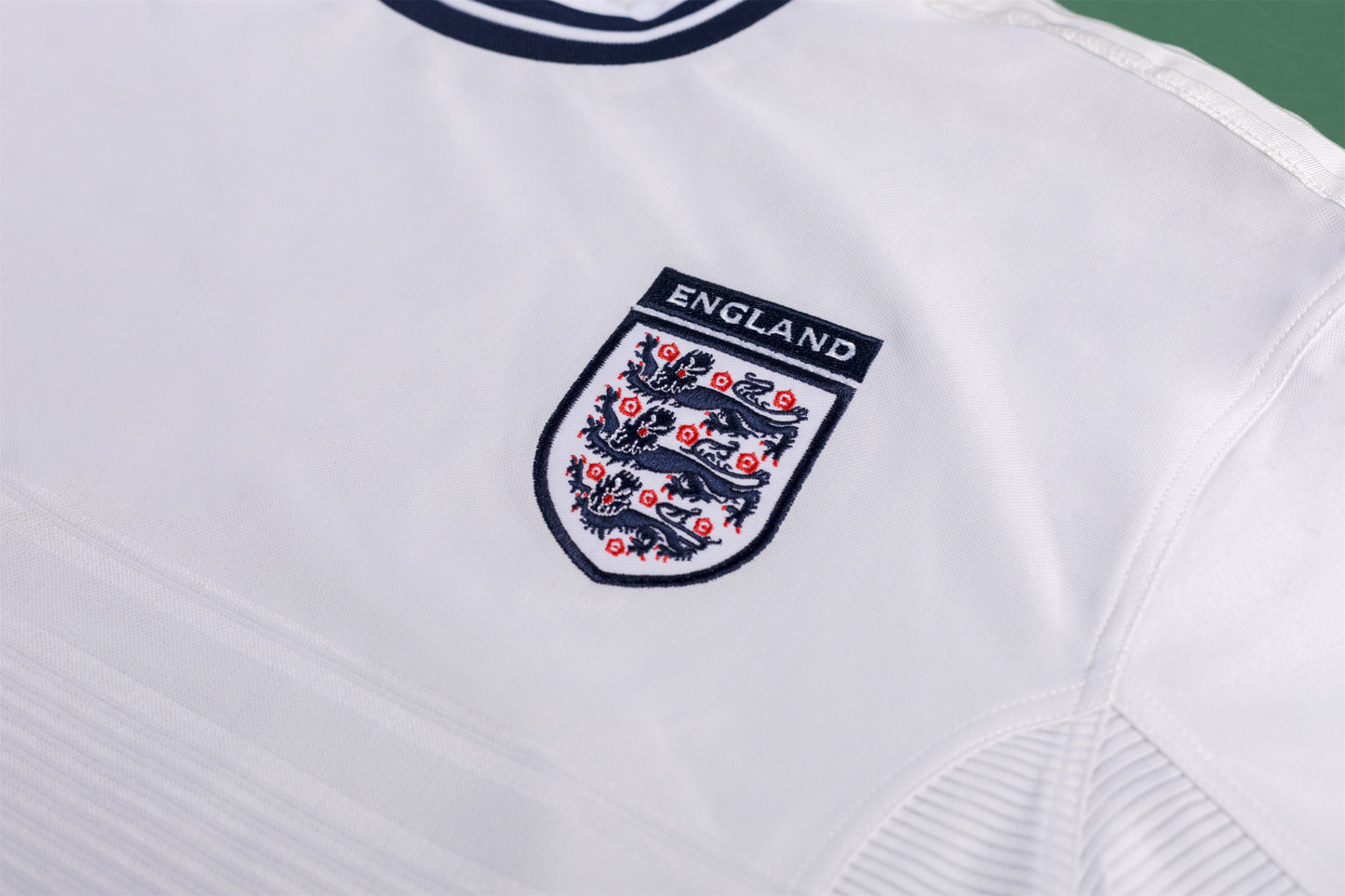2000 England home