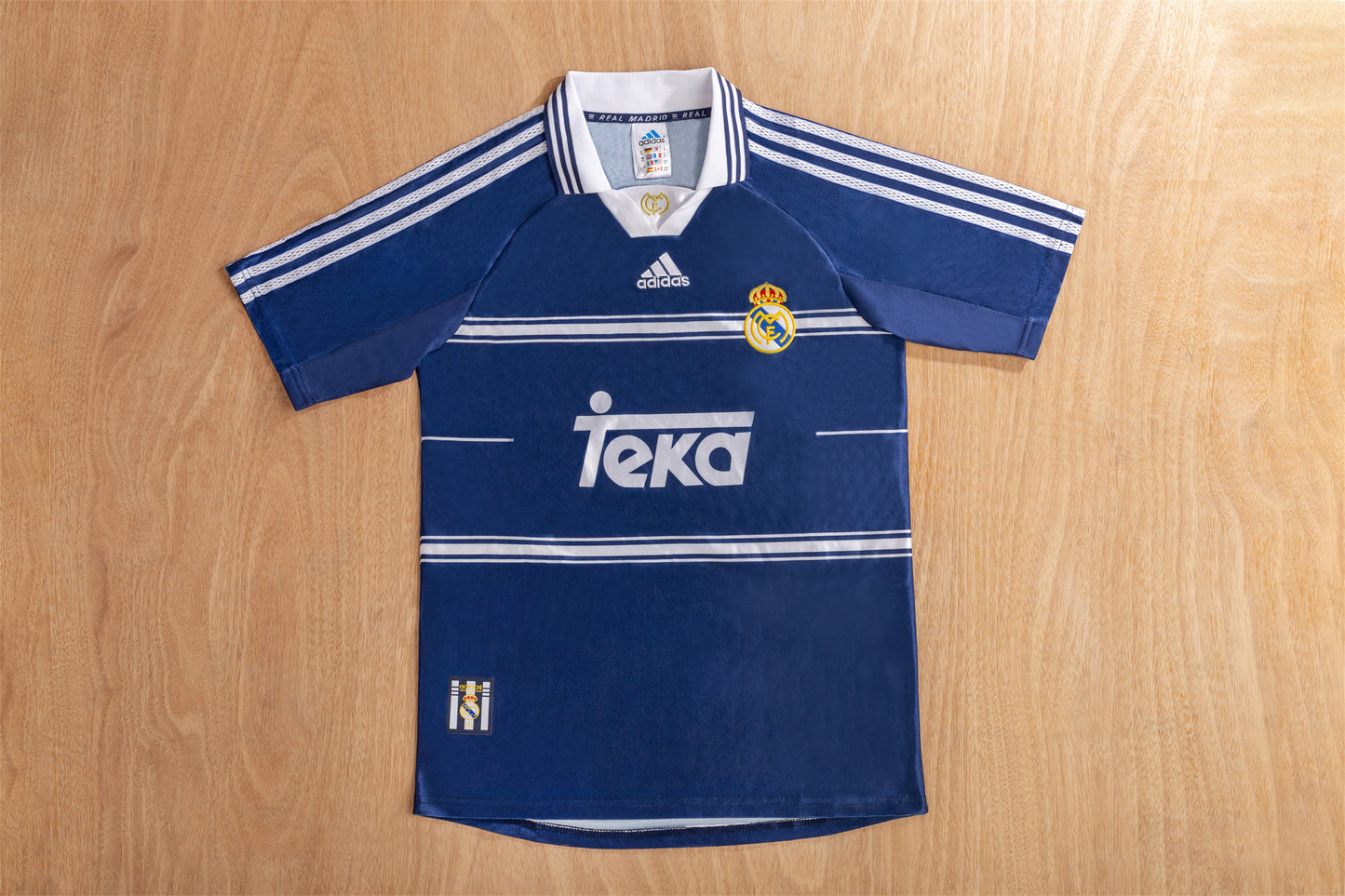 98/99 Real Madrid away