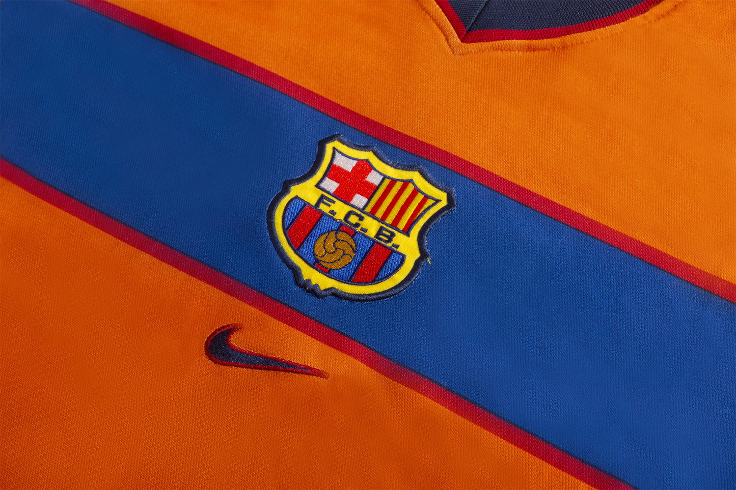 98/99 Barcelona Third