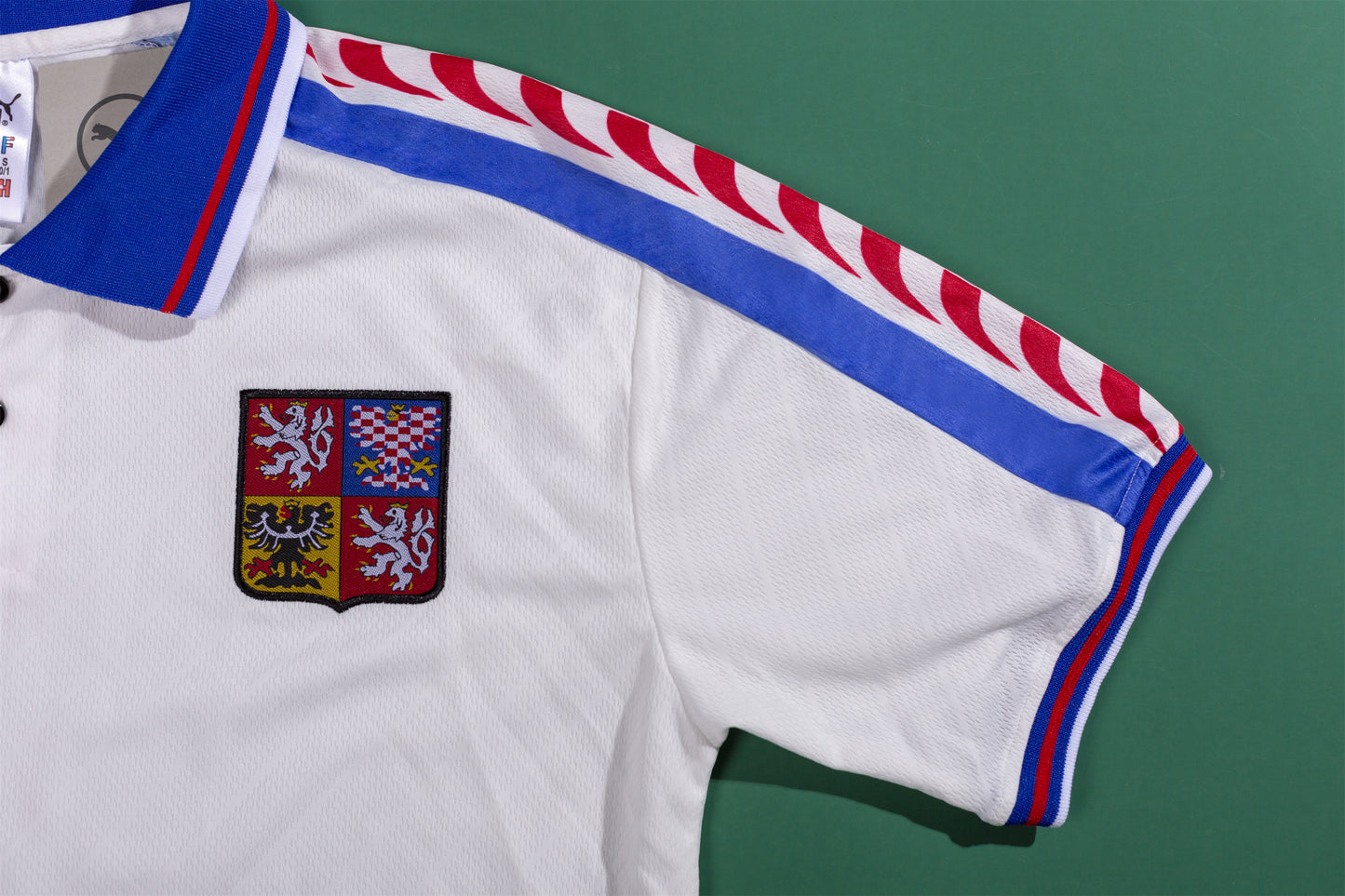1996 Czech away