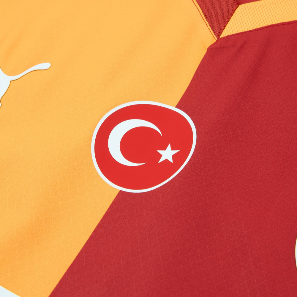 2025-26-galatasaray-sk-1a-equipaci-n-7862