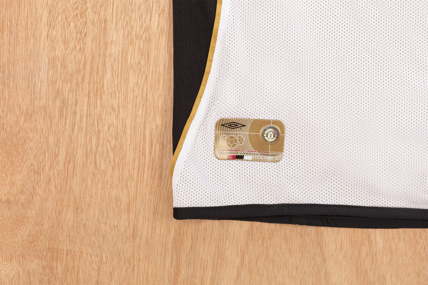 00 01 Manchester United Centennial Edition Short Sleeve