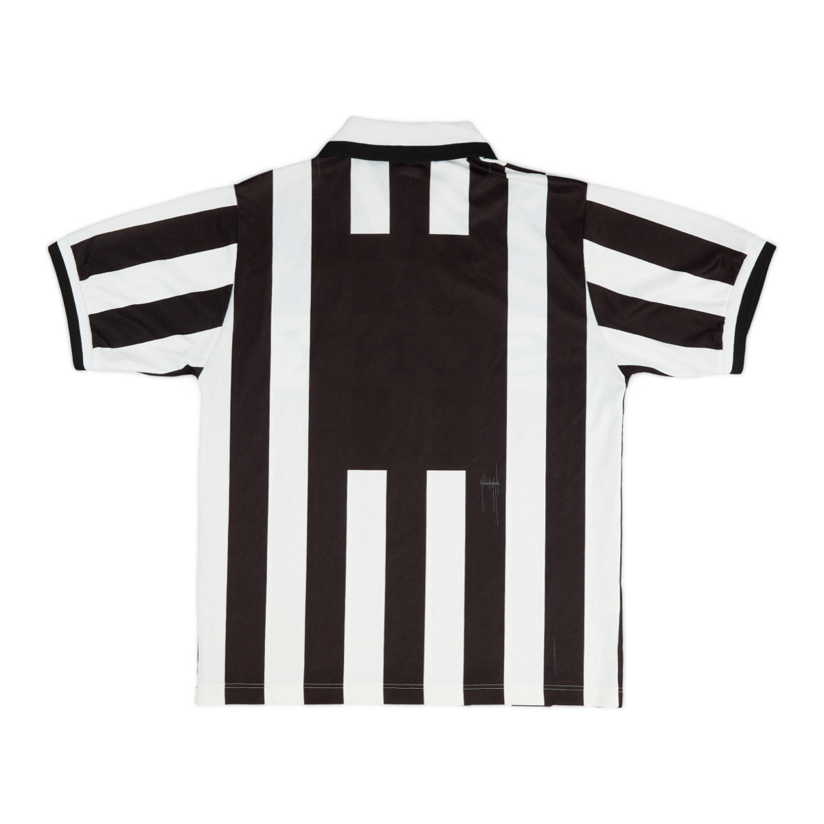 1995-97-juventus-fc-1a-equipaci-n-9538