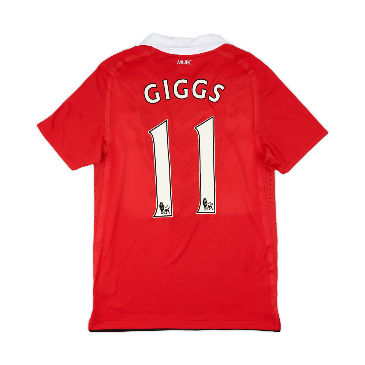 2010-11-manchester-united-fc-1a-equipaci-n-8022
