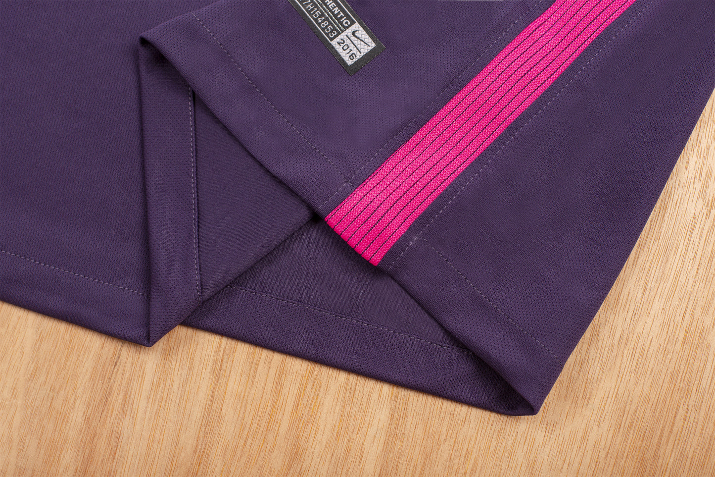 16/17 Barcelona away