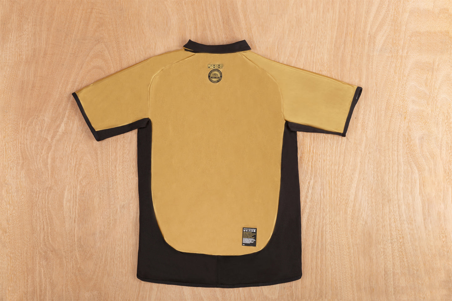 00 01 Manchester United Centennial Edition Short Sleeve