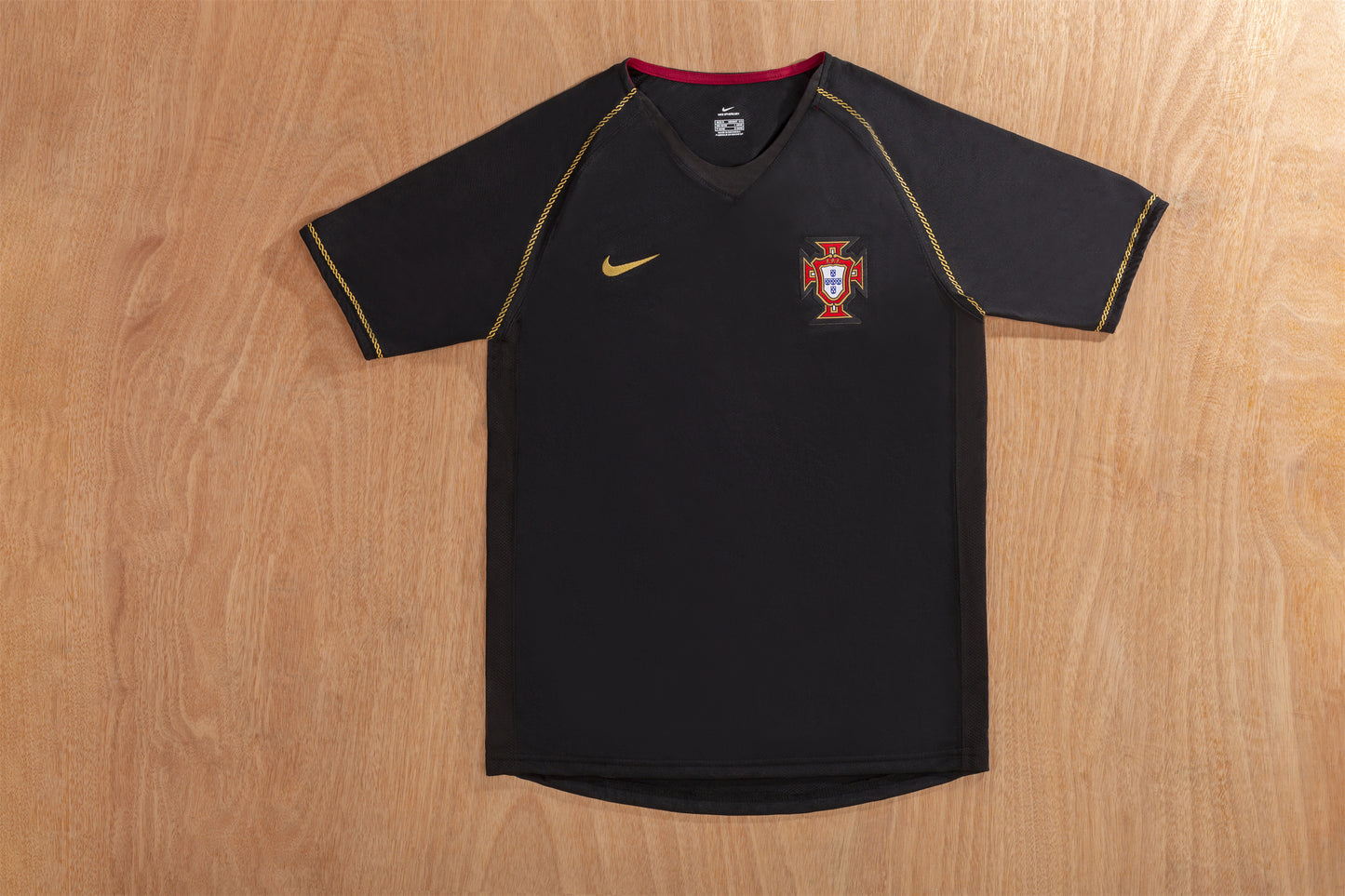 2006 Portugal away