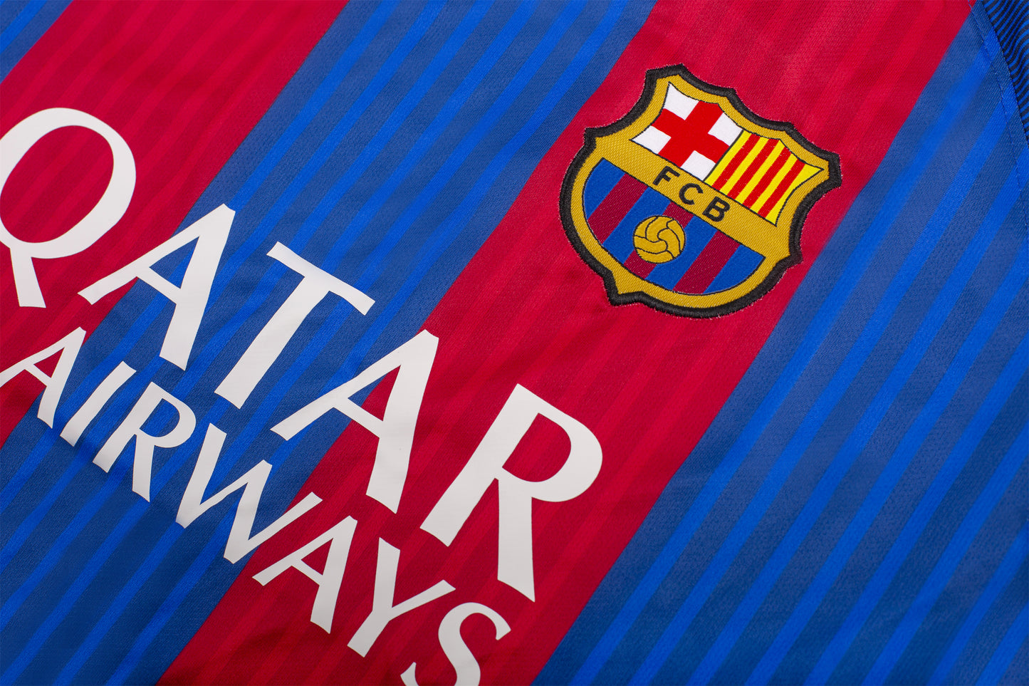 16/17 Barcelona home