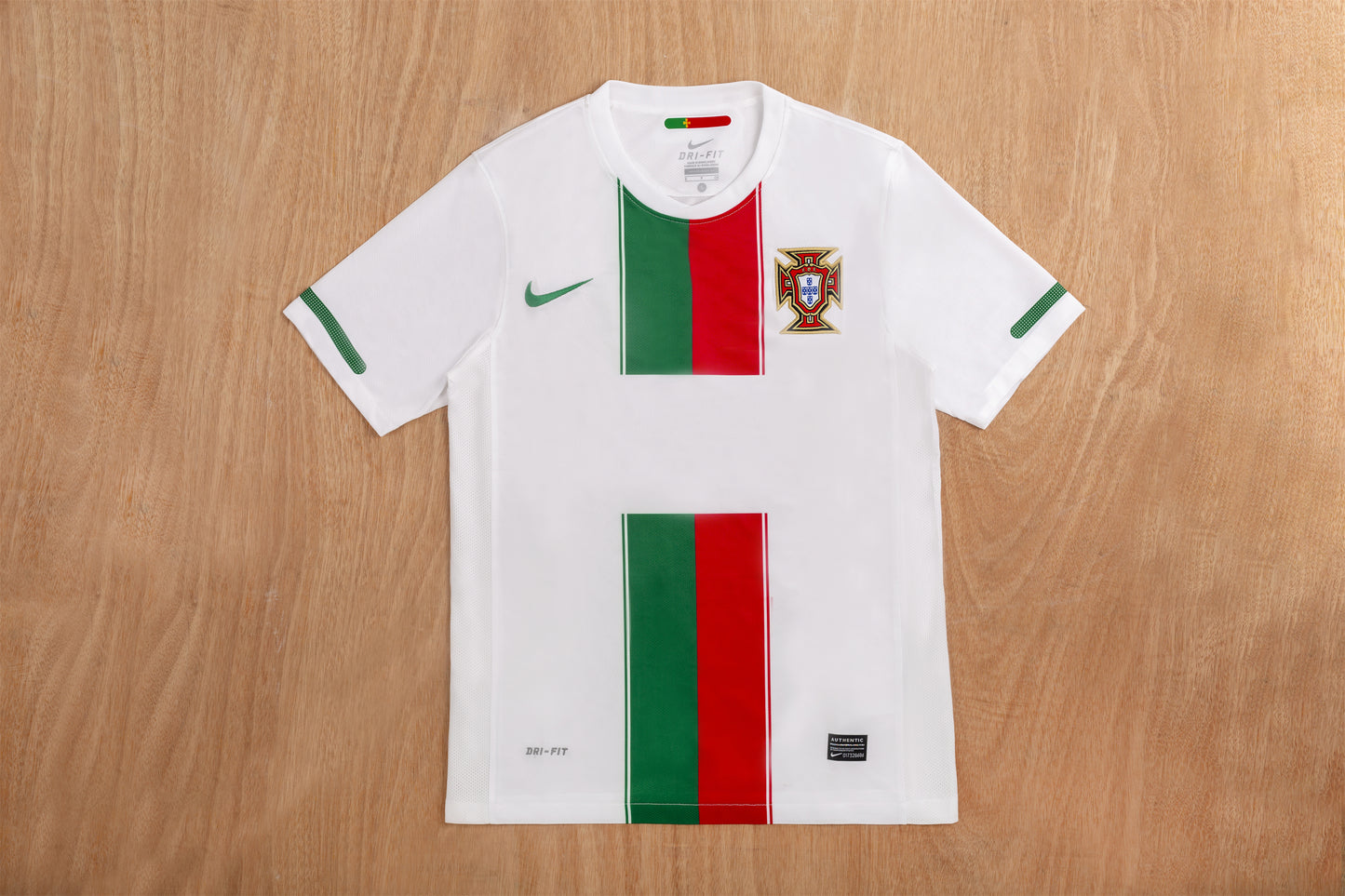 2010 Portugal away