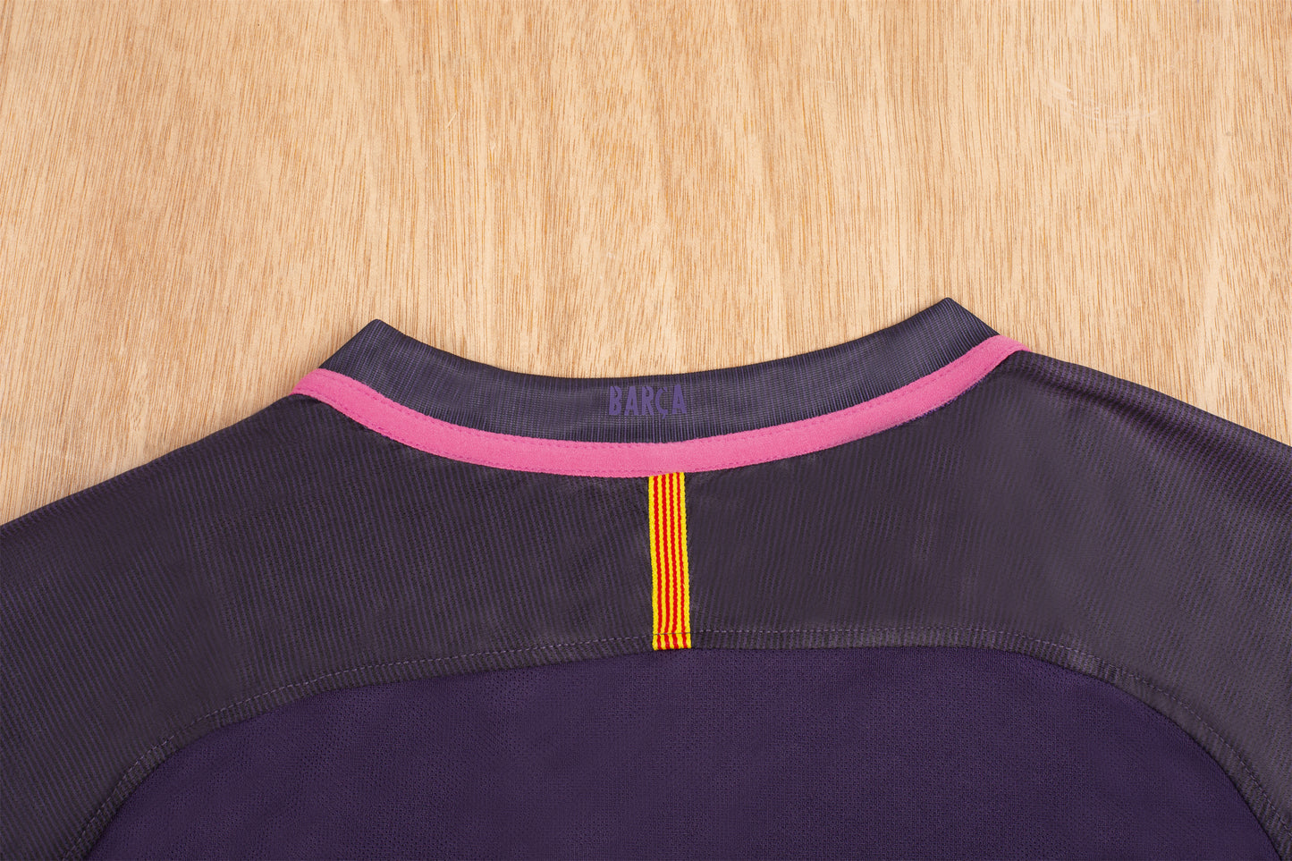 16/17 Barcelona away