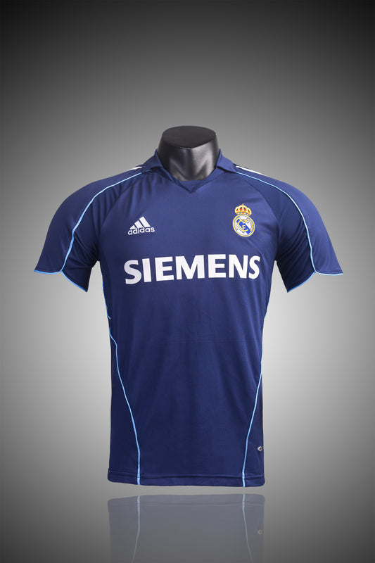 05 / 06 Real Madrid away