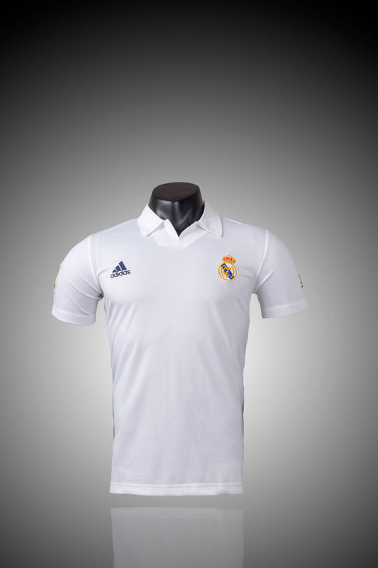 2002 / 03 season Real Madrid home