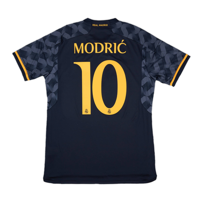 2023-24-real-madrid-cf-2a-equipaci-n-6922