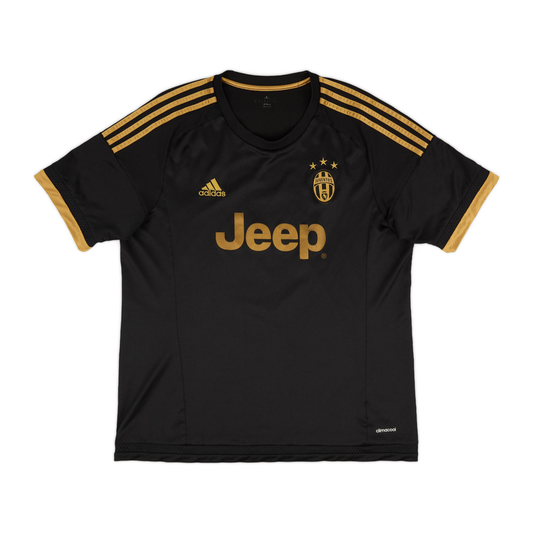 2015-16-juventus-fc-3a-equipaci-n-8032
