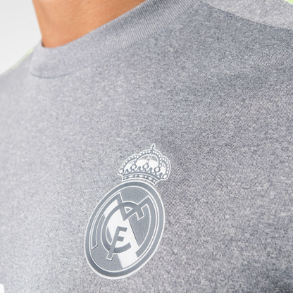 2015-16-real-madrid-cf-2a-equipaci-n-8030