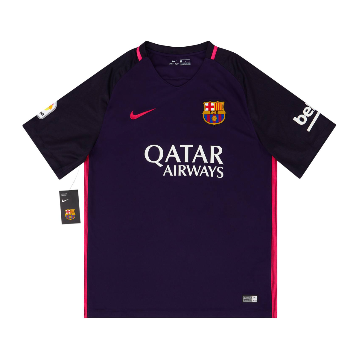 2016-17-fc-barcelona-2a-equipaci-n-7924