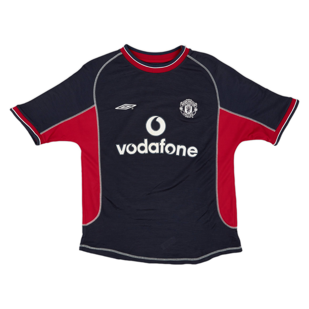 2000-01-manchester-united-fc-3a-equipacio-n-3270