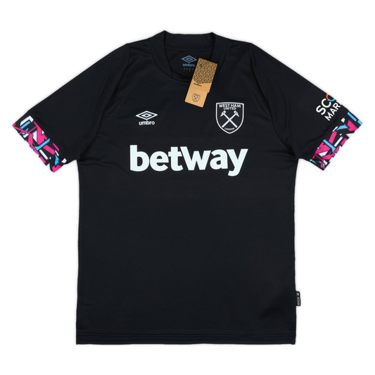 2022-23-west-ham-united-fc-2a-equipaci-n-27