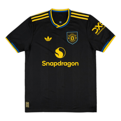 2025-26-manchester-united-fc-3a-equipaci-n-4235