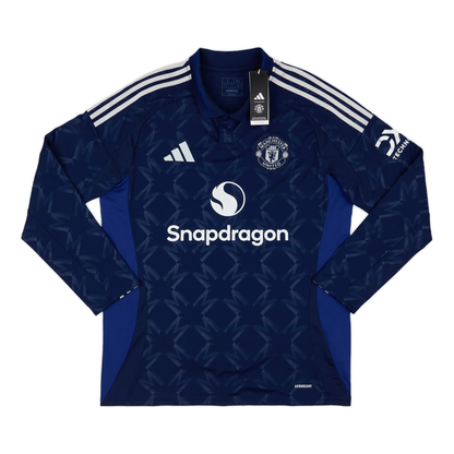2024-25-manchester-united-fc-2a-equipaci-n-9982