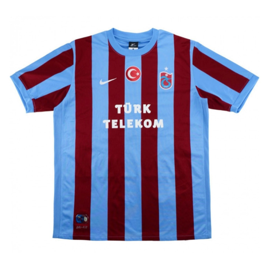 2010-11-trabzonspor-equipaci-n-1a-equipaci-n-8201