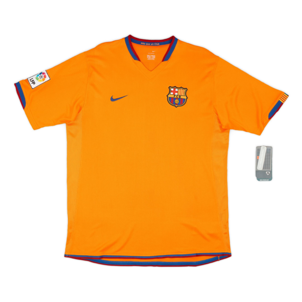 2006-07-fc-barcelona-2a-equipaci-n-3799