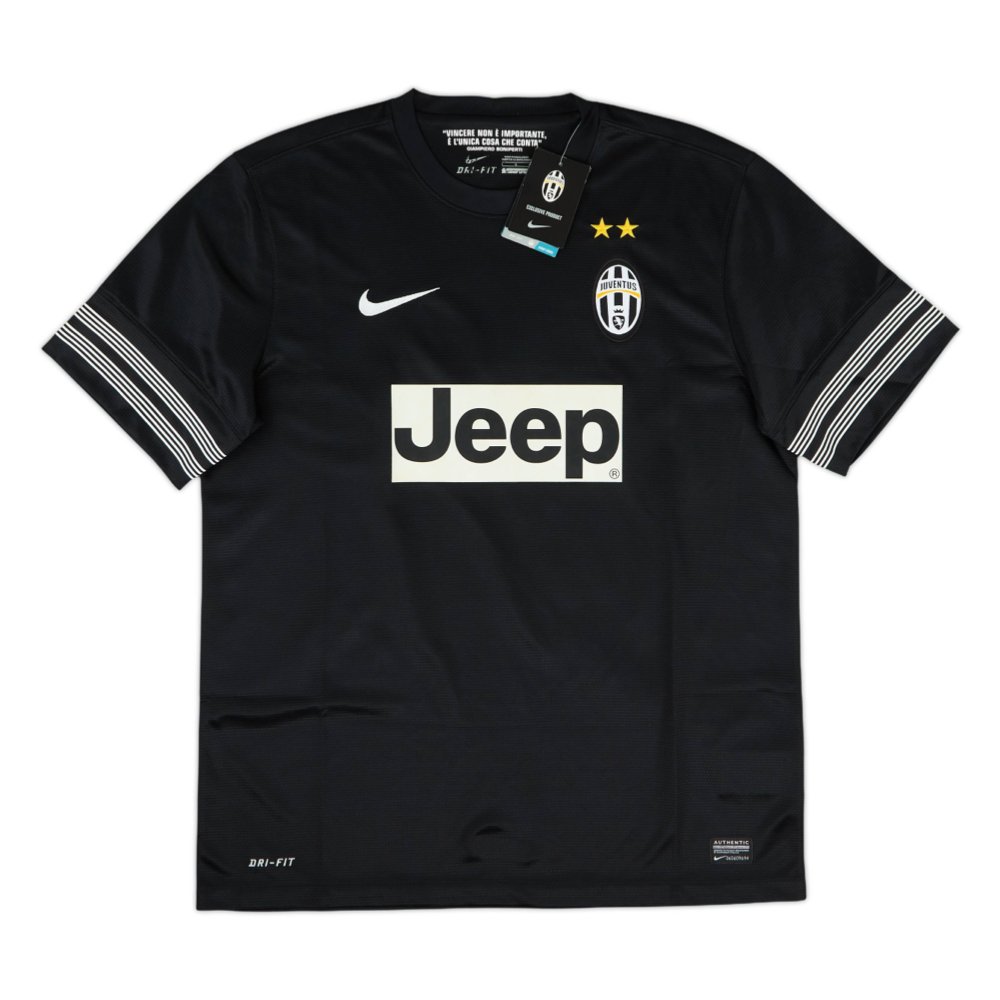 2012-13-juventus-fc-2a-equipaci-n-6119