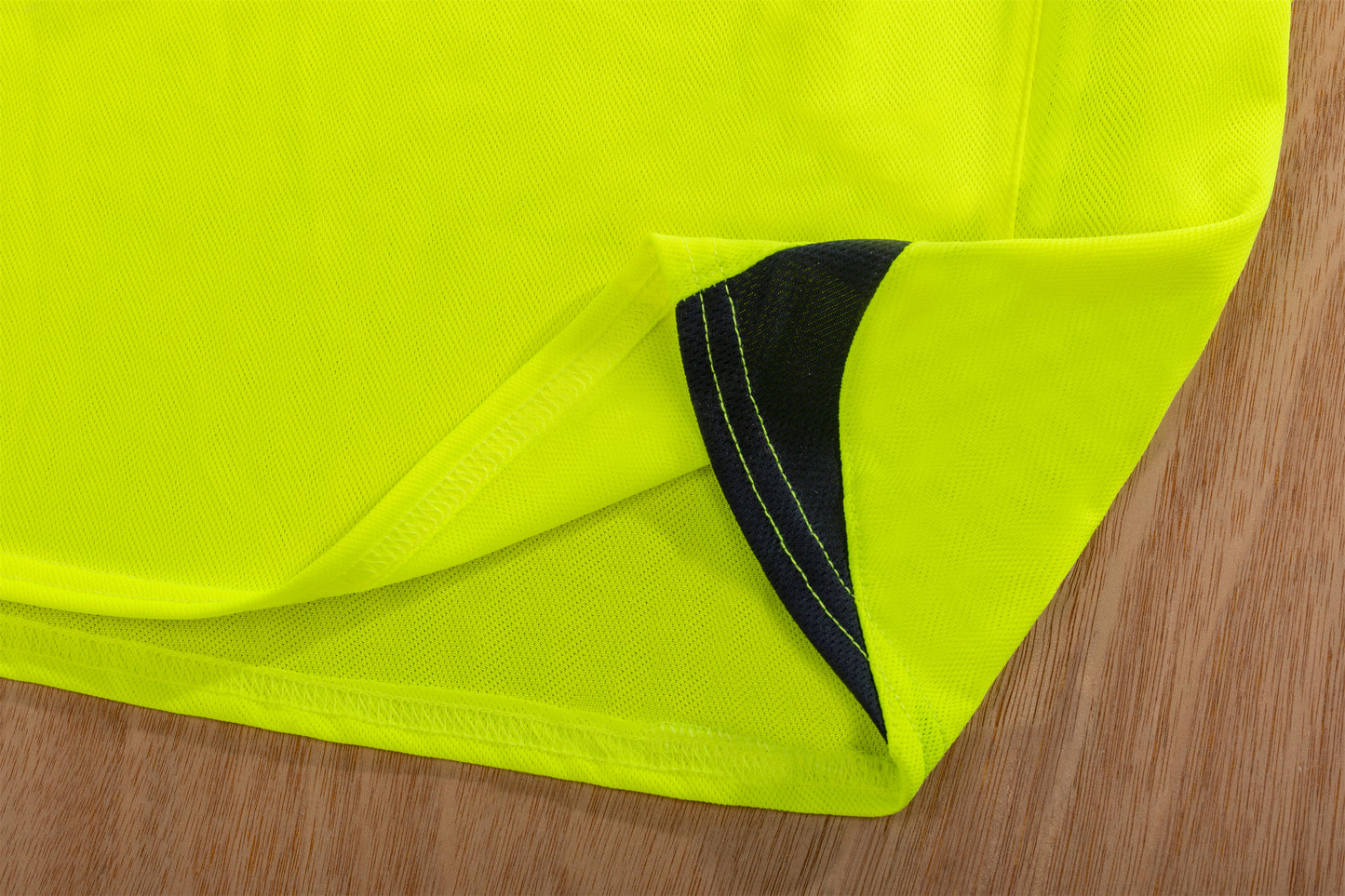 05/06 Barcelona away