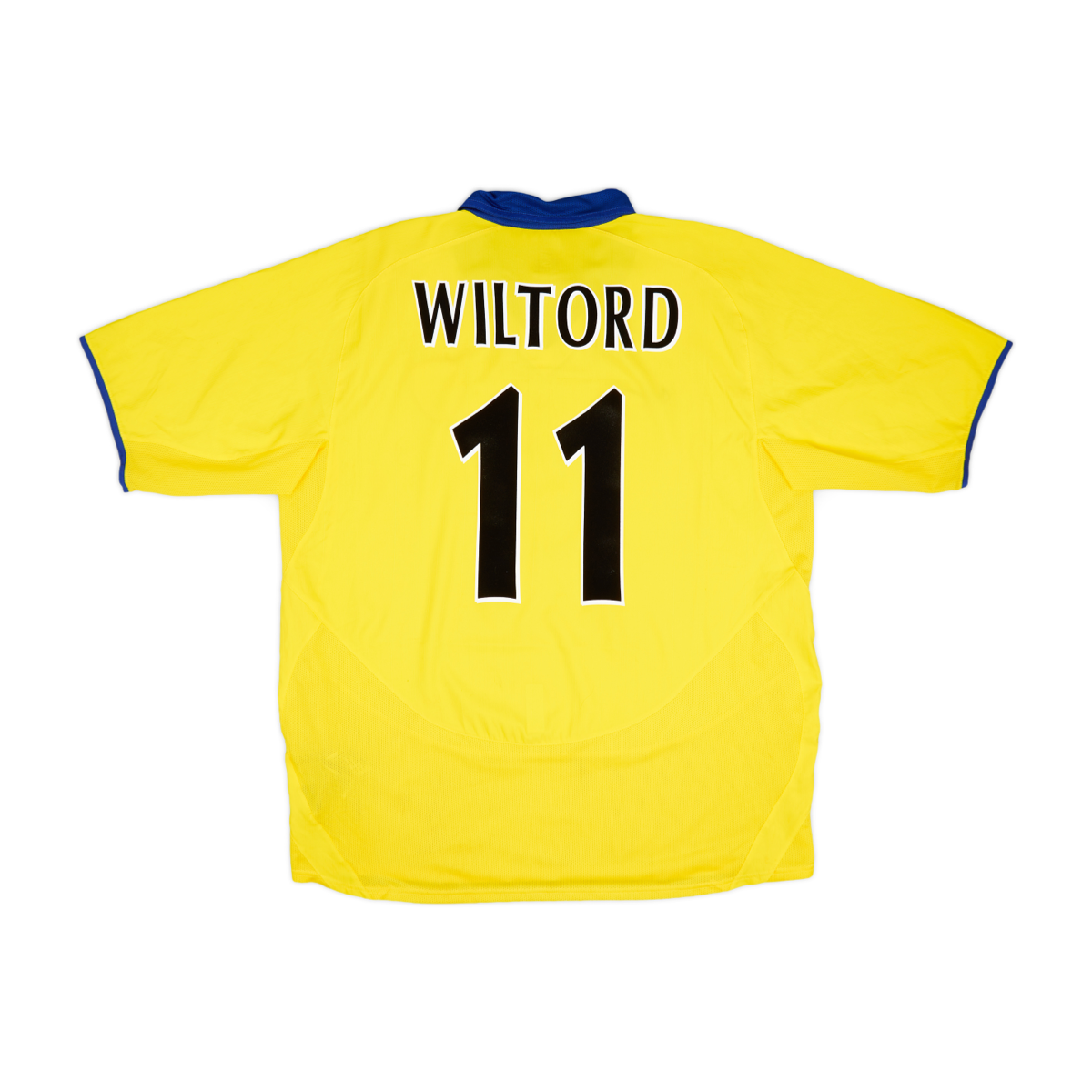 2003-05-arsenal-fc-2a-equipaci-n-6169