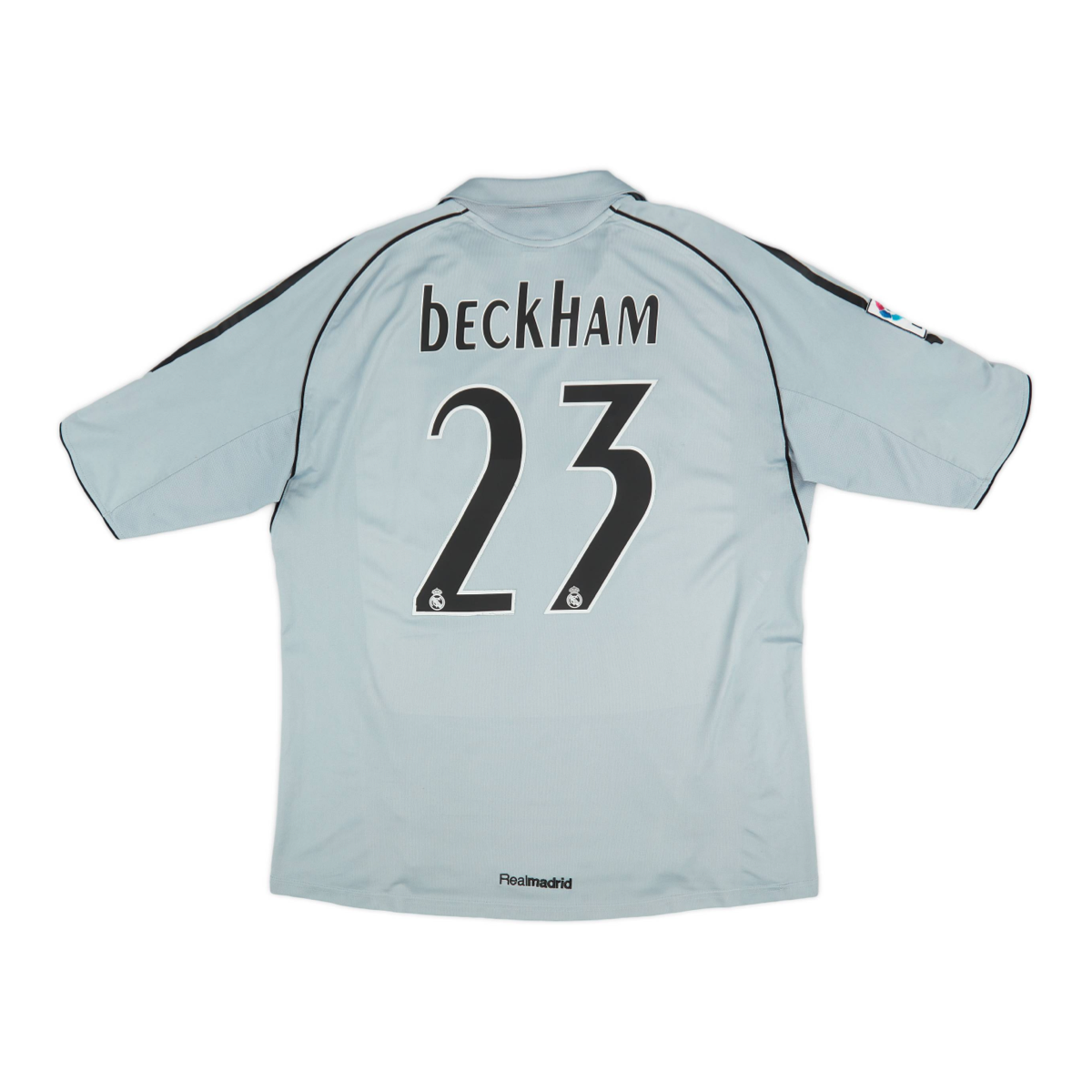 2005-06-real-madrid-cf-3a-equipaci-n-8045