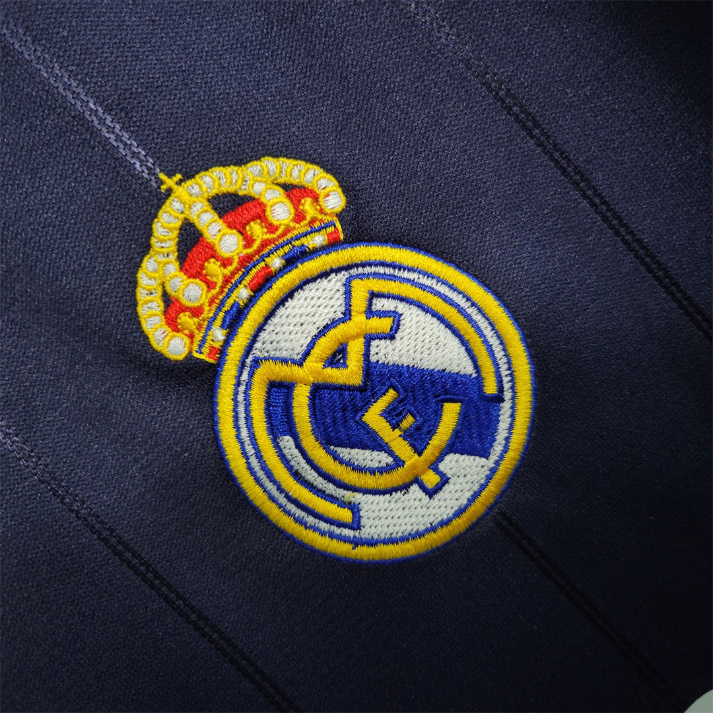 2012-13-real-madrid-cf-2a-equipaci-n-6851