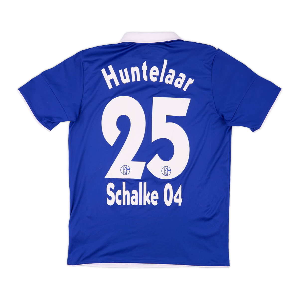 2010-12-fc-schalke-04-1a-equipaci-n-3601