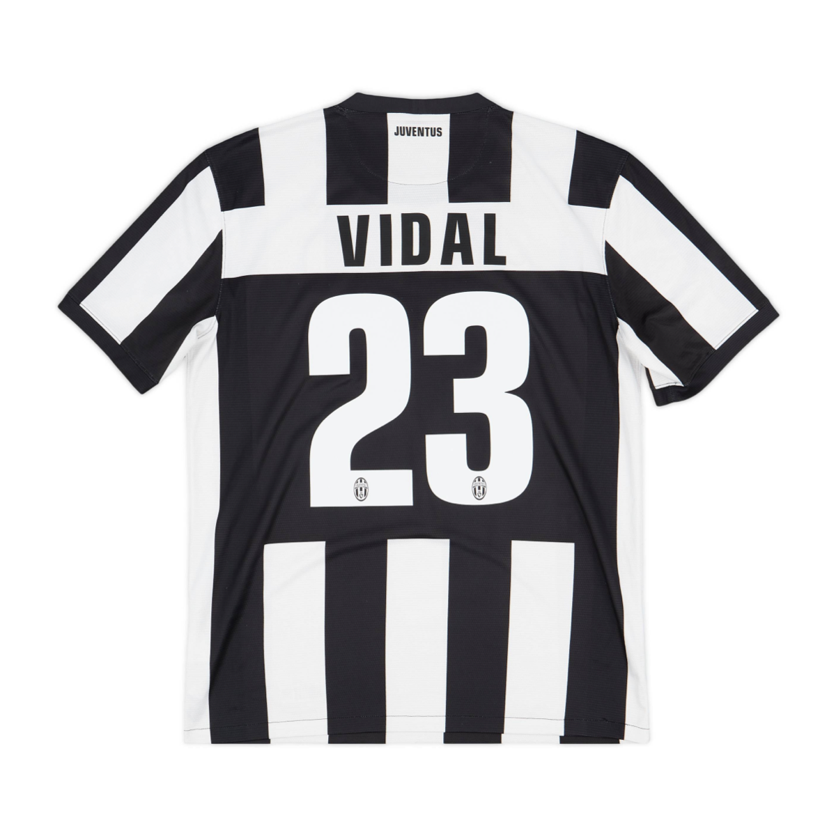 2012-13-juventus-fc-1a-equipaci-n-479