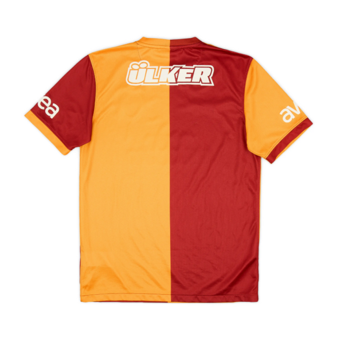 2013-14-galatasaray-sk-1a-equipaci-n-2357