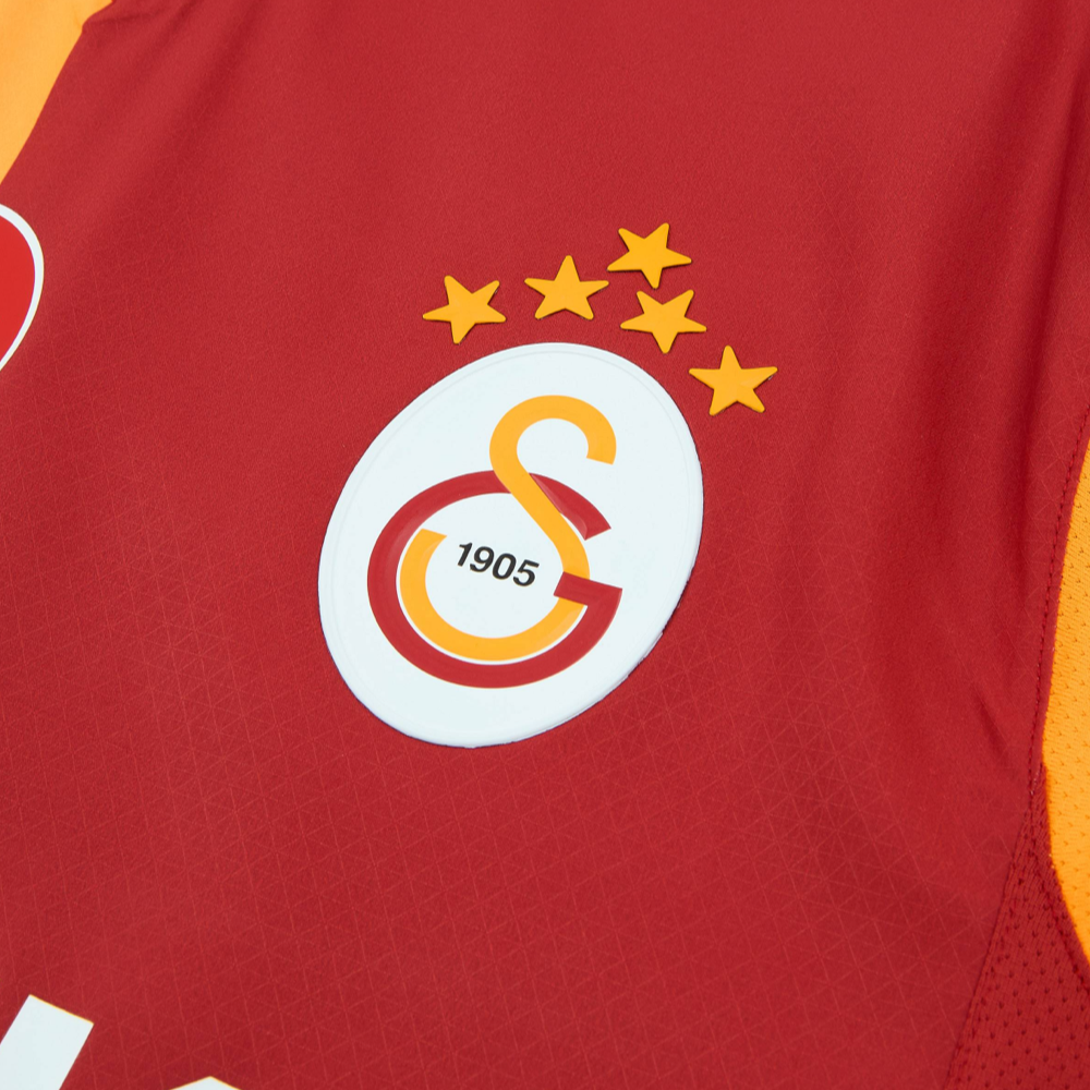 2025-26-galatasaray-sk-1a-equipaci-n-7862