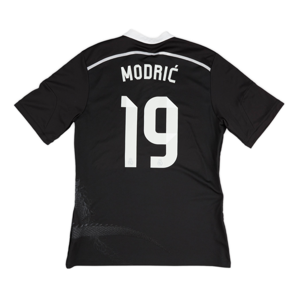 2014-15-real-madrid-cf-3a-equipaci-n-5194