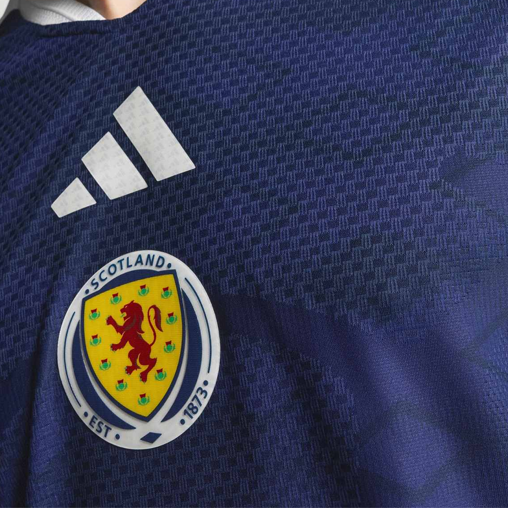 2026-escocia-1a-equipaci-n-3483