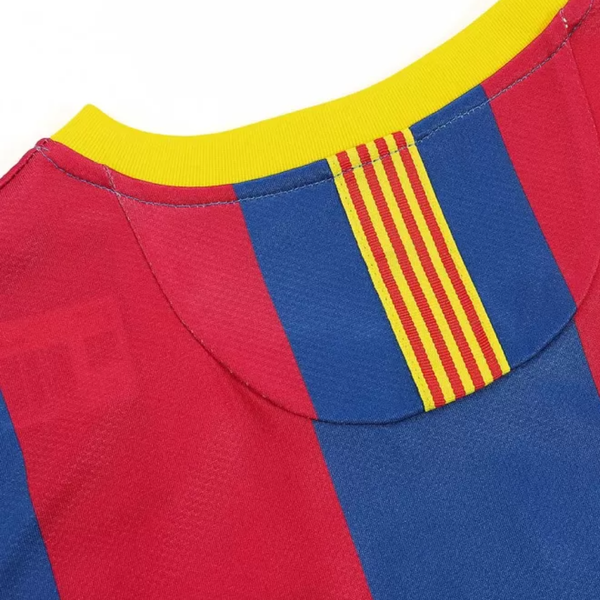 2010-11-fc-barcelona-1a-equipaci-n-2209