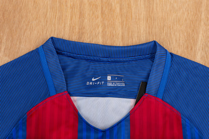 16/17 Barcelona home