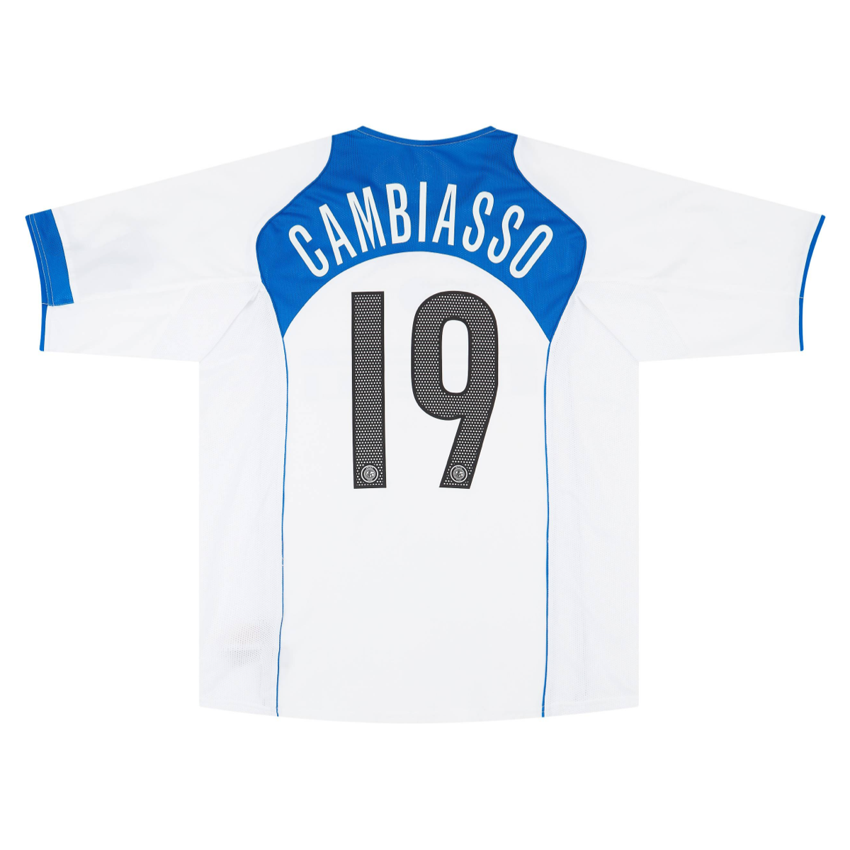 2004-05-fc-internazionale-milano-2a-equipaci-n-8479