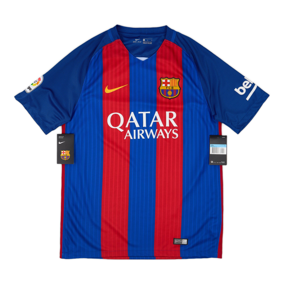 2016-17-fc-barcelona-1a-equipaci-n-9262