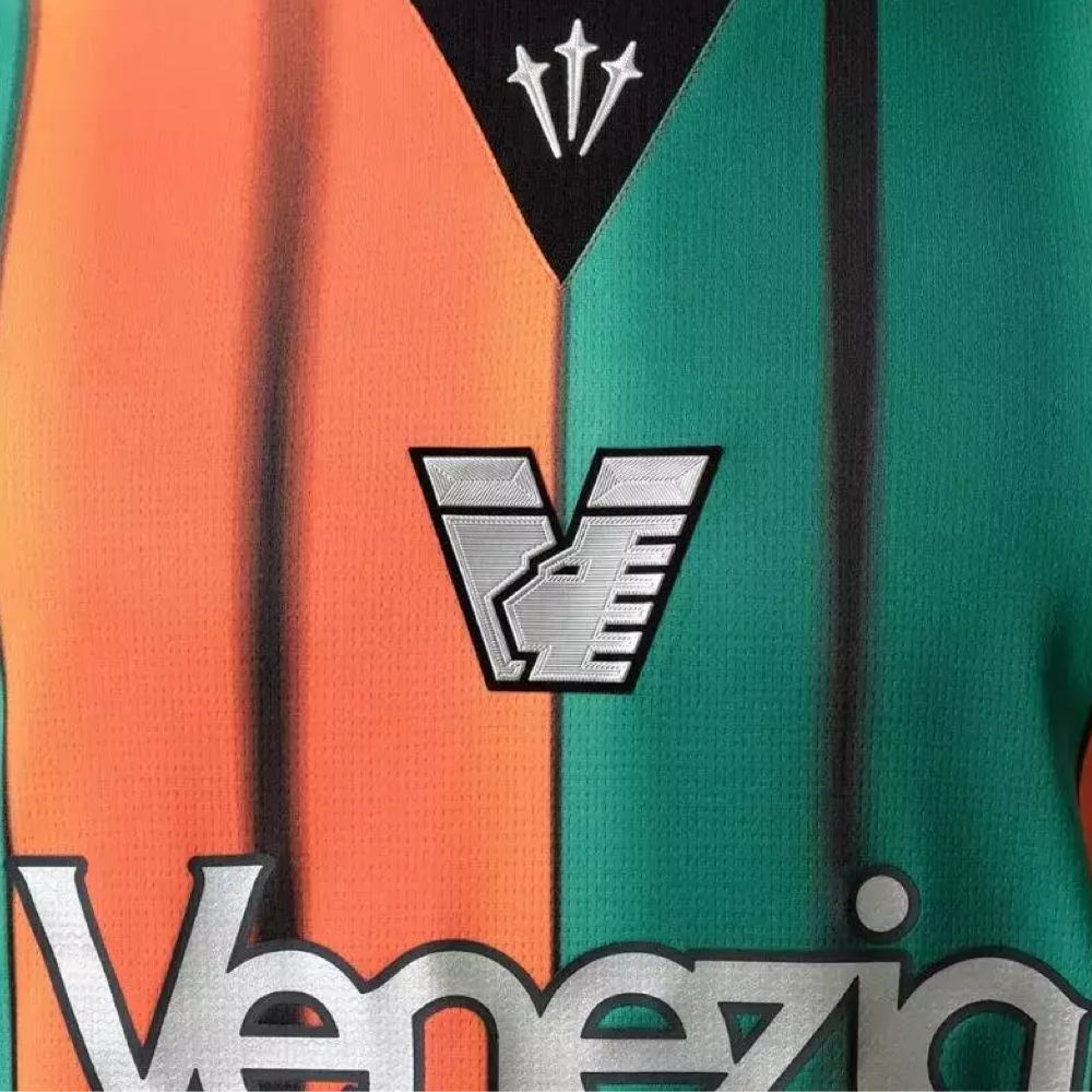 2025-26-venezia-fc-3a-equipaci-n-4530