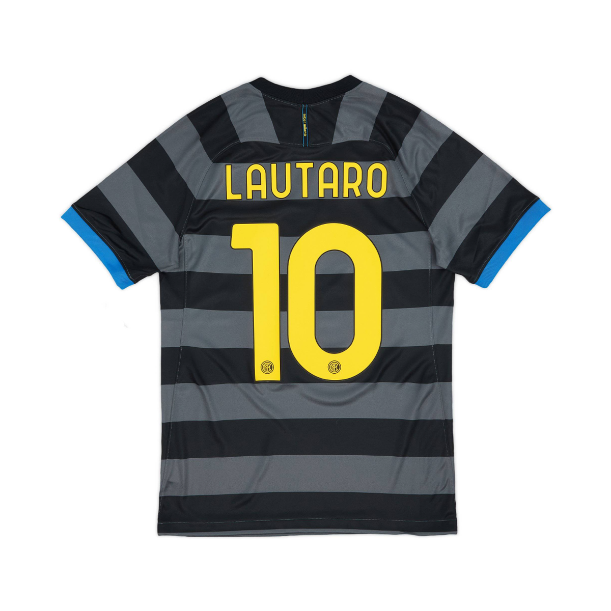 2020-21-fc-internazionale-milano-3a-equipaci-n-5291