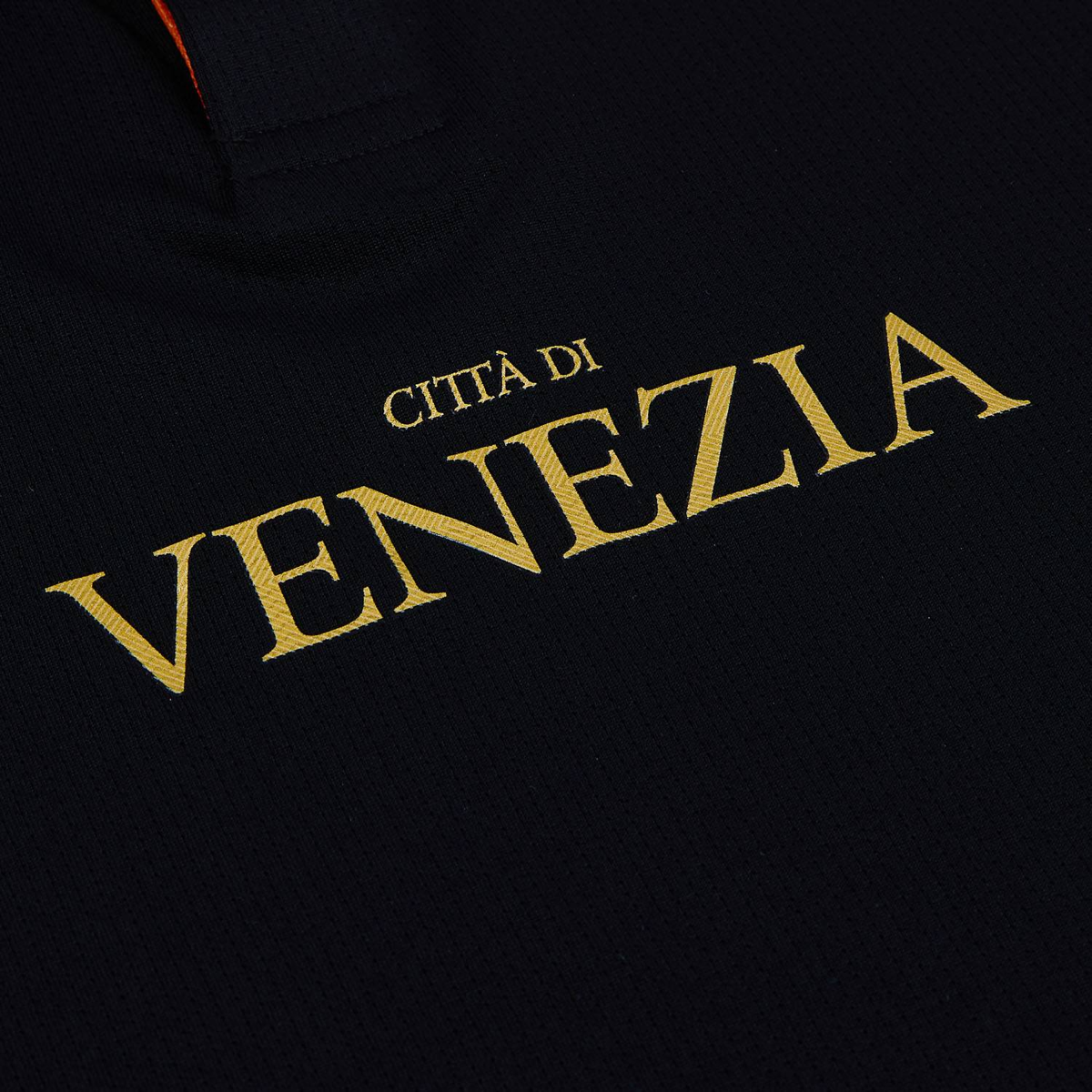 2022-23-venezia-fc-1a-equipaci-n-2521