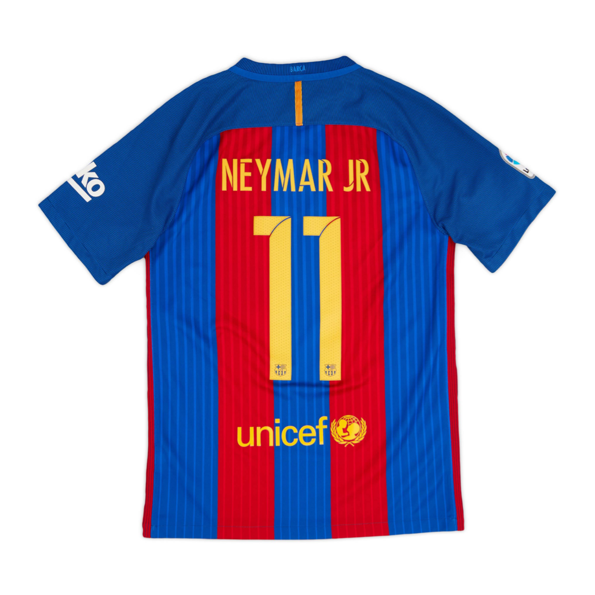 2016-17-fc-barcelona-1a-equipaci-n-9262