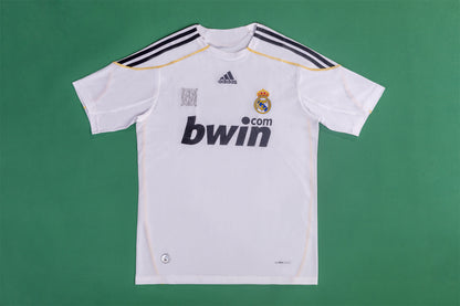 09 / 10 Real Madrid home