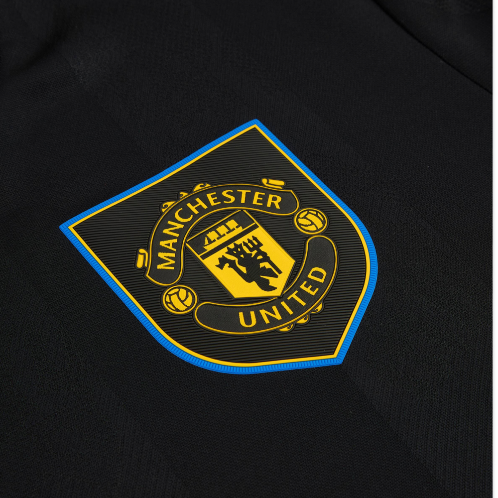 2025-26-manchester-united-fc-3a-equipaci-n-manga-larga-9836