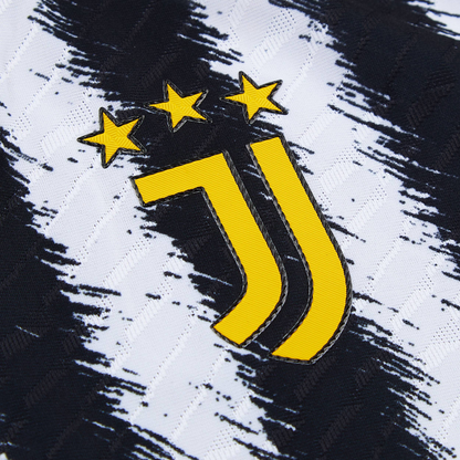 2023-24-juventus-fc-1a-equipaci-n-9728