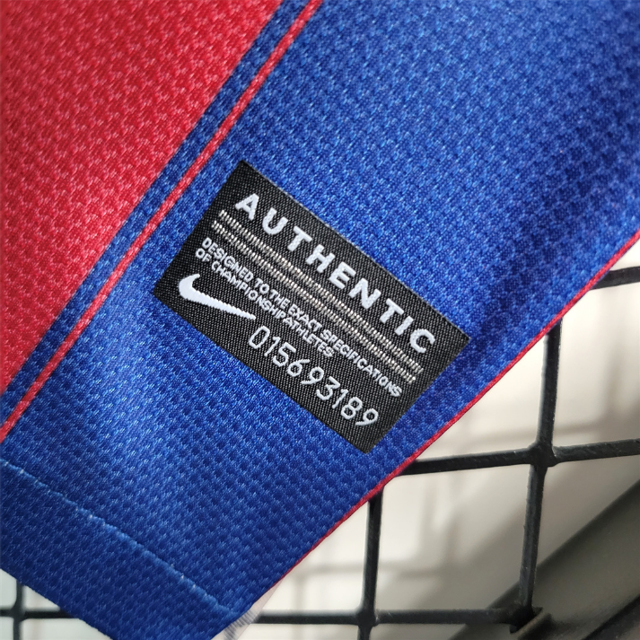 2009-10-fc-barcelona-1a-equipaci-n-5635