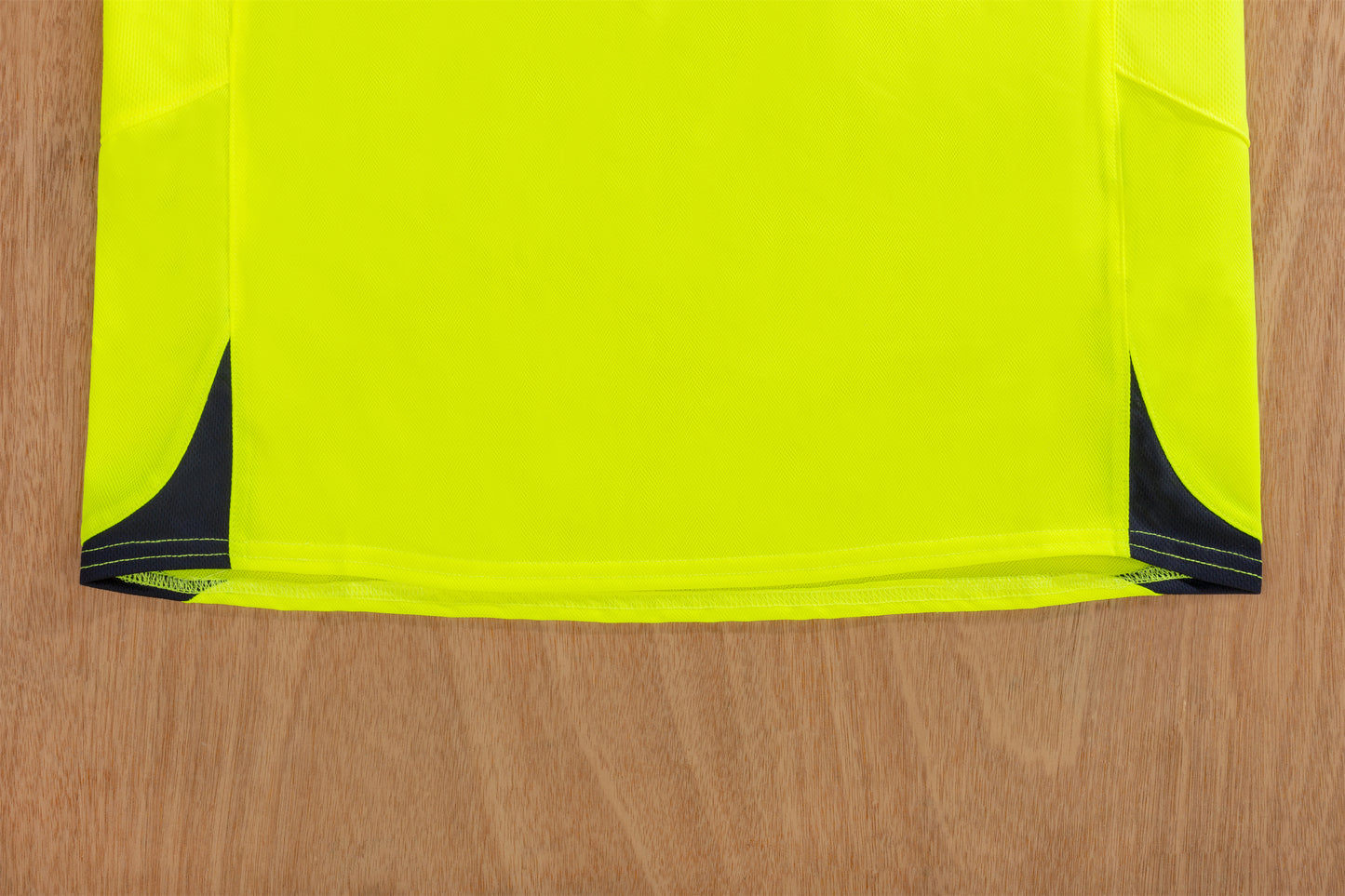 05/06 Barcelona away